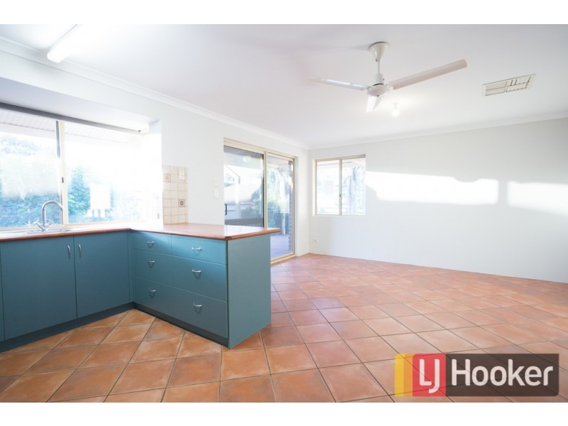 2 Trafalgar Rise, Australind WA 6233