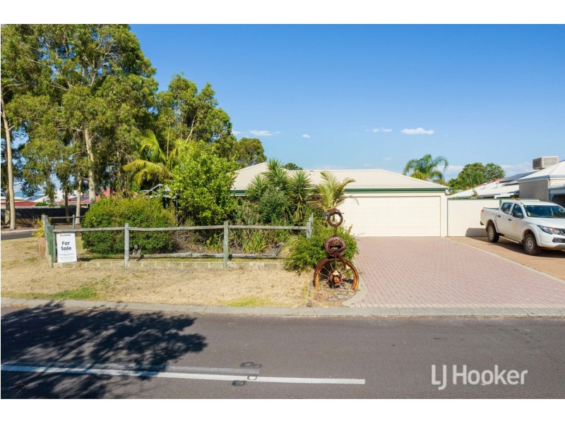 18 Burleigh Drive, Australind WA 6233