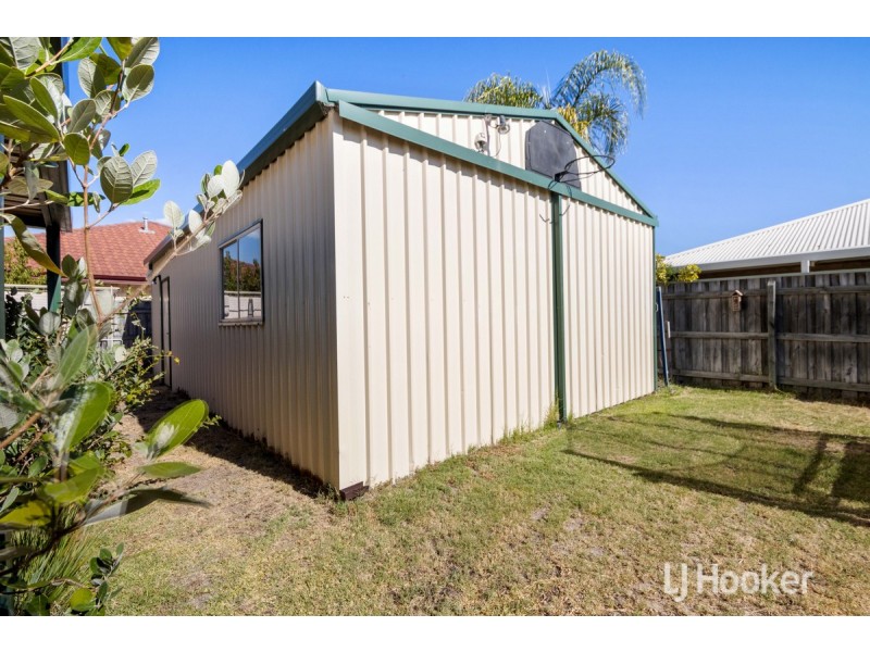18 Burleigh Drive, Australind WA 6233