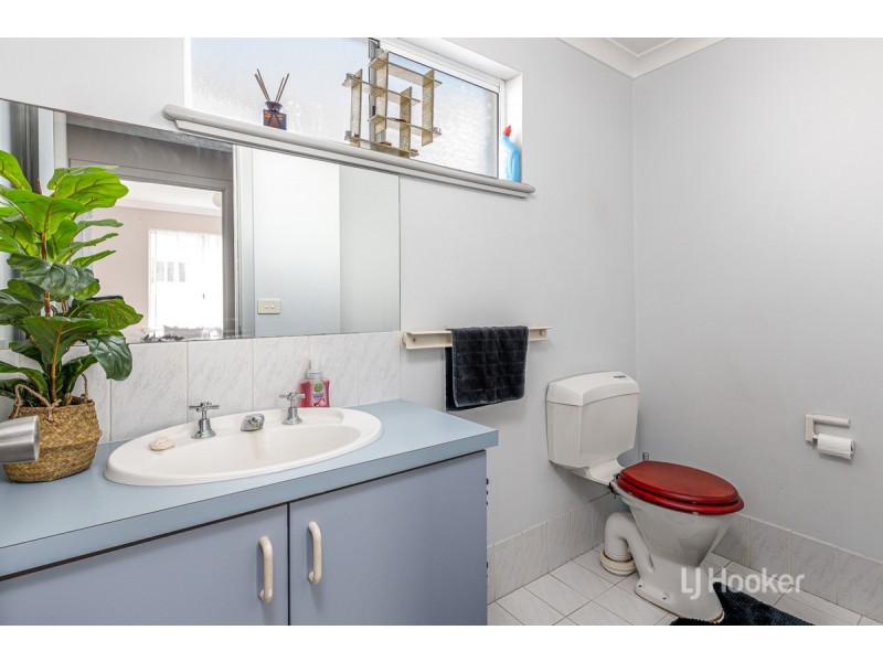 2/12 Holywell Street, South Bunbury WA 6230