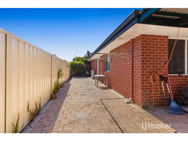 24 Garfield Drive, Australind WA 6233