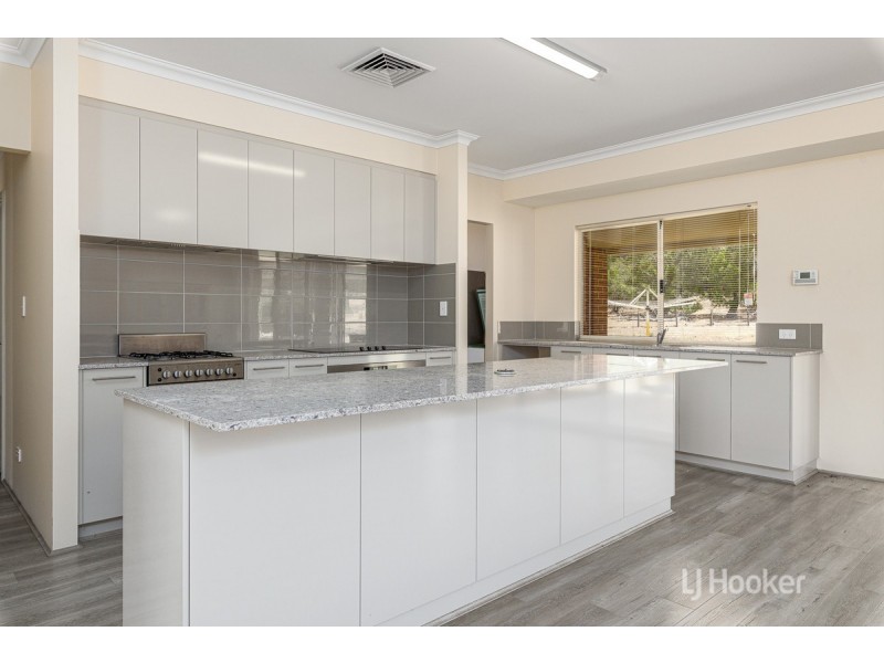 227 Bourne Loop, Stratham WA 6237