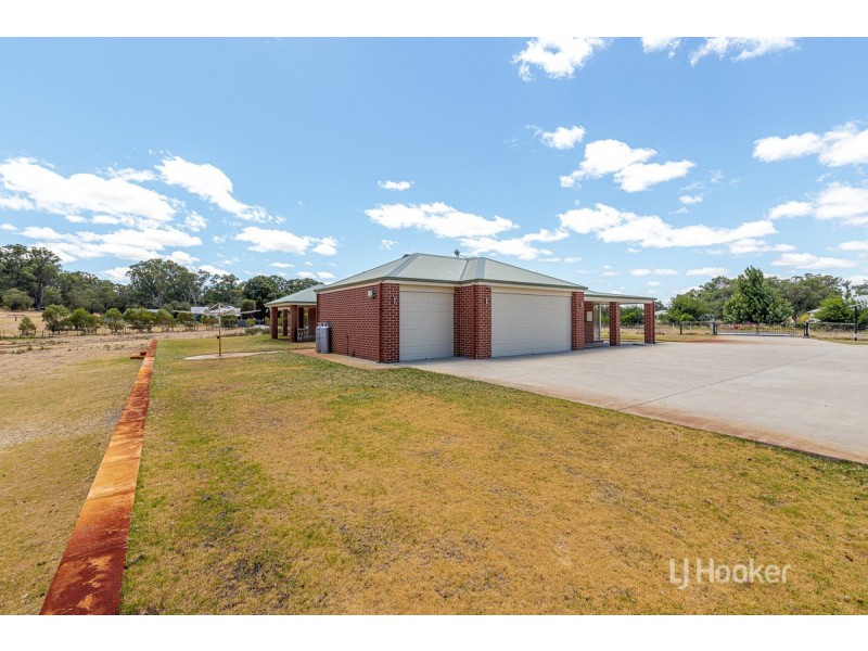 227 Bourne Loop, Stratham WA 6237