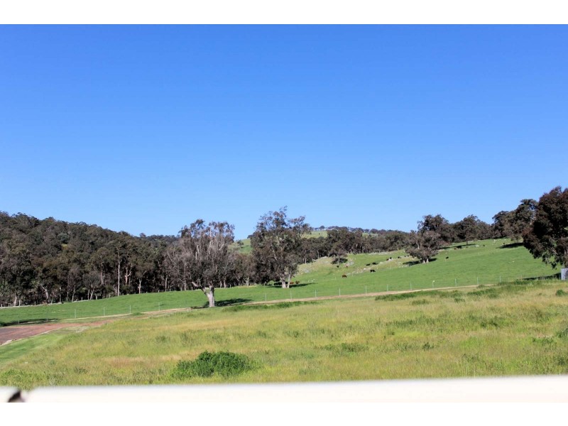 6 Hopkins Road, Brunswick WA 6224