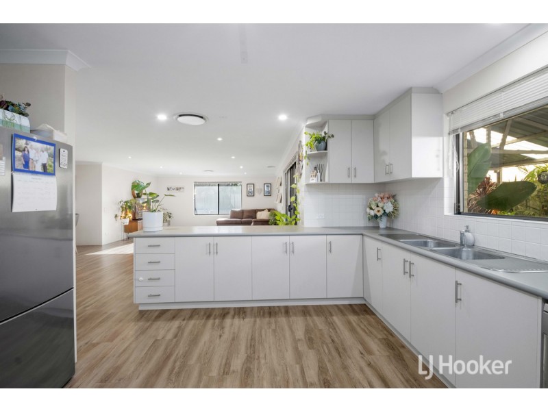 12 Azurite Drive, Australind WA 6233