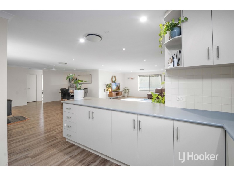 12 Azurite Drive, Australind WA 6233