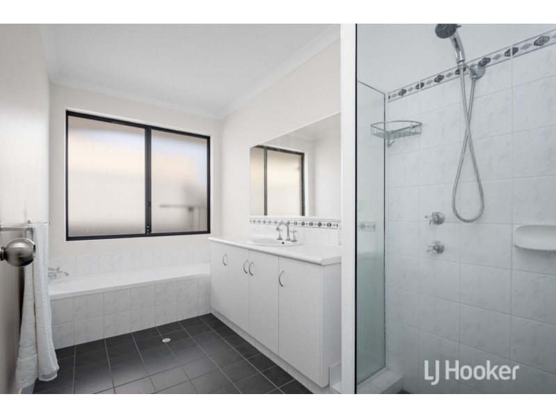 12 Azurite Drive, Australind WA 6233