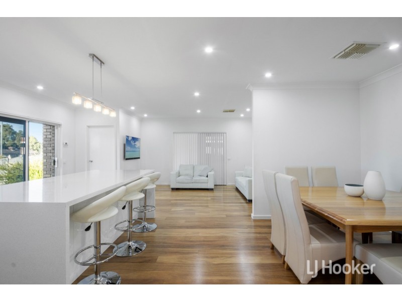 18 Deakin Street, Collie WA 6225