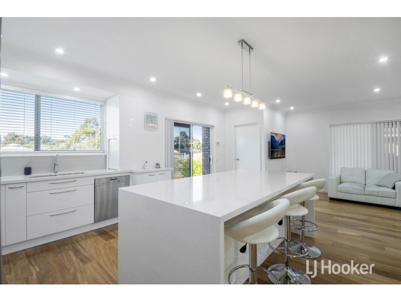 18 Deakin Street, Collie WA 6225