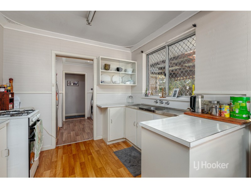 14 Wallrodt Crescent, Glen Iris WA 6230