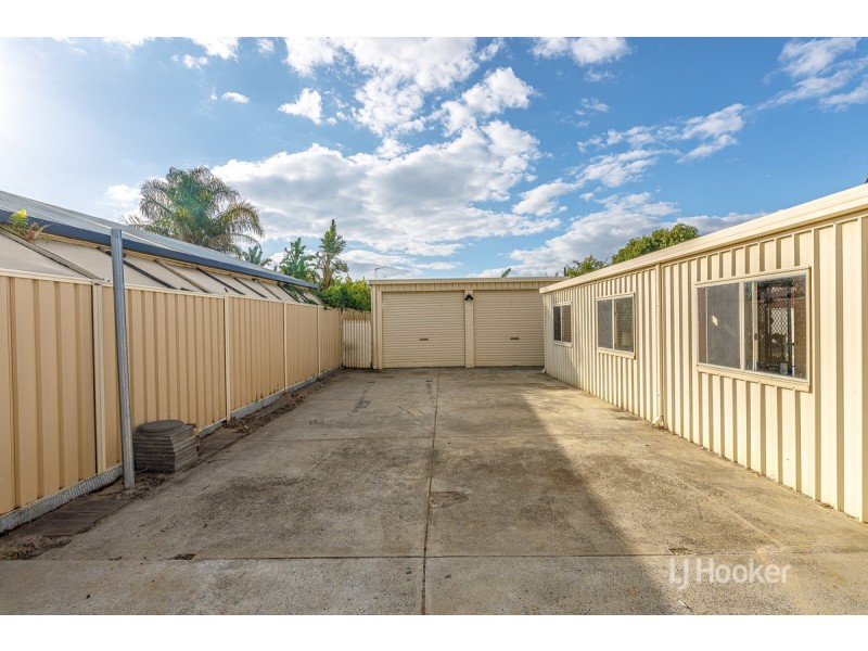15 Cleveland Bay Avenue, Eaton WA 6232