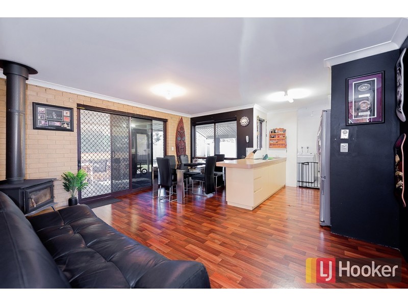 12 Fowler Court, Eaton WA 6232