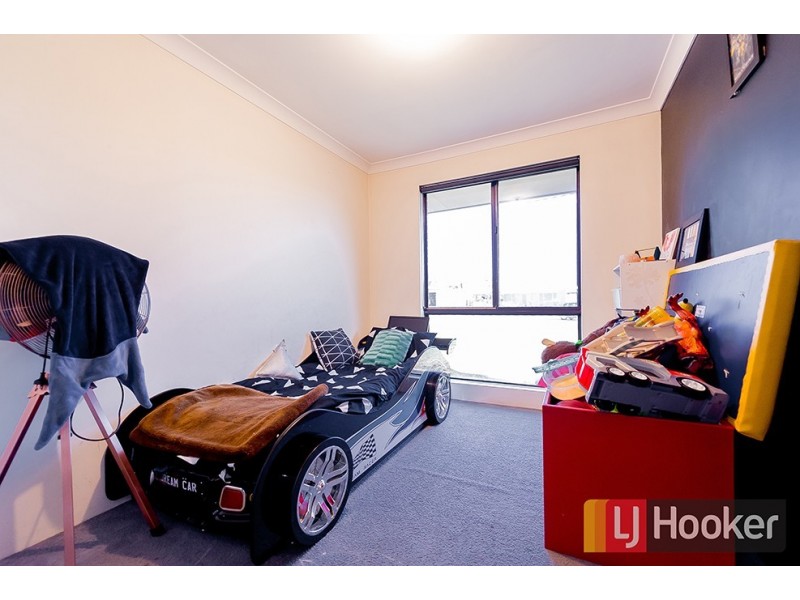 12 Fowler Court, Eaton WA 6232