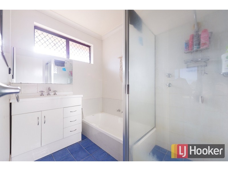 12 Fowler Court, Eaton WA 6232