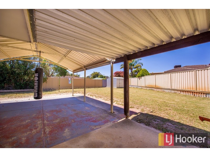 12 Fowler Court, Eaton WA 6232