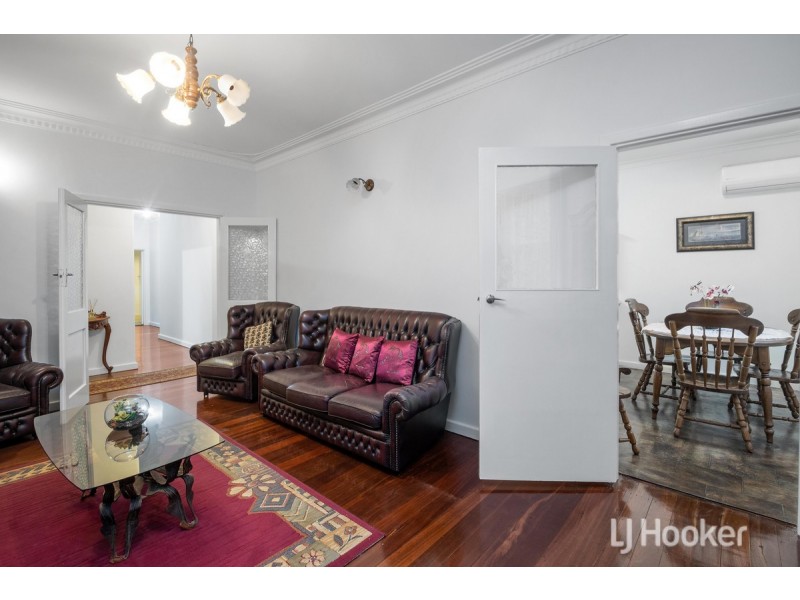 10 Walsh Street, Collie WA 6225