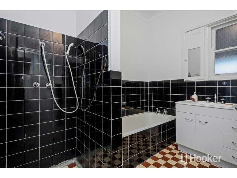 10 Walsh Street, Collie WA 6225