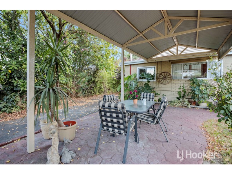 10 Walsh Street, Collie WA 6225