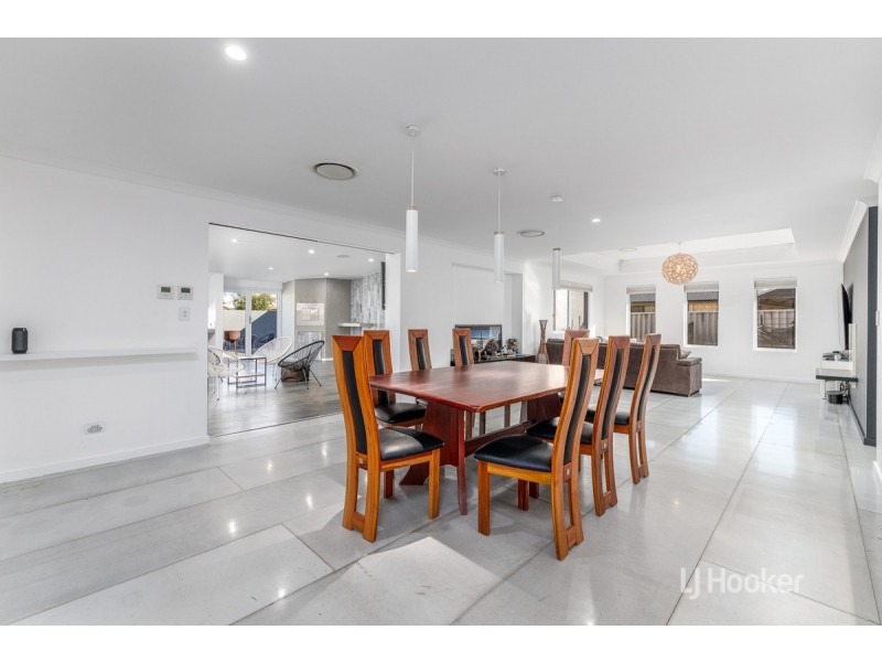 11 Kambany Approach, Dalyellup WA 6230