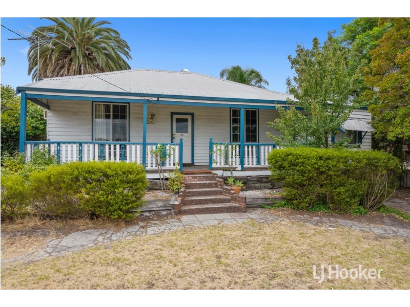 23 Bucktin Street, Collie WA 6225