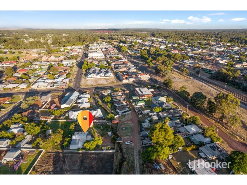 109 Atkinson Street North, Collie WA 6225