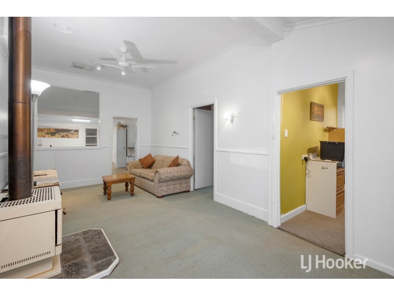 109 Atkinson Street North, Collie WA 6225