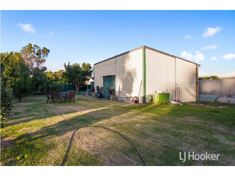 109 Atkinson Street North, Collie WA 6225