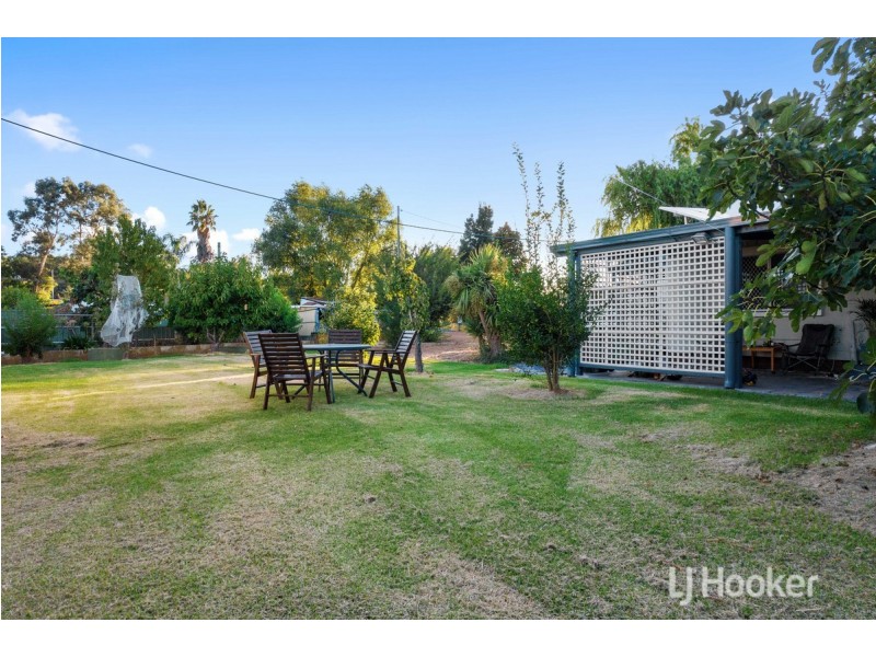 109 Atkinson Street North, Collie WA 6225