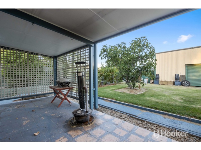 109 Atkinson Street North, Collie WA 6225