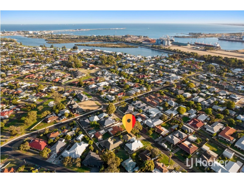 1/27 Venn Street, East Bunbury WA 6230