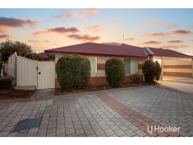 4/8 Ash Mews, Collie WA 6225