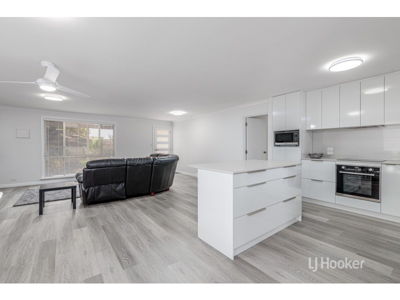 16 Coronation Drive, Binningup WA 6233