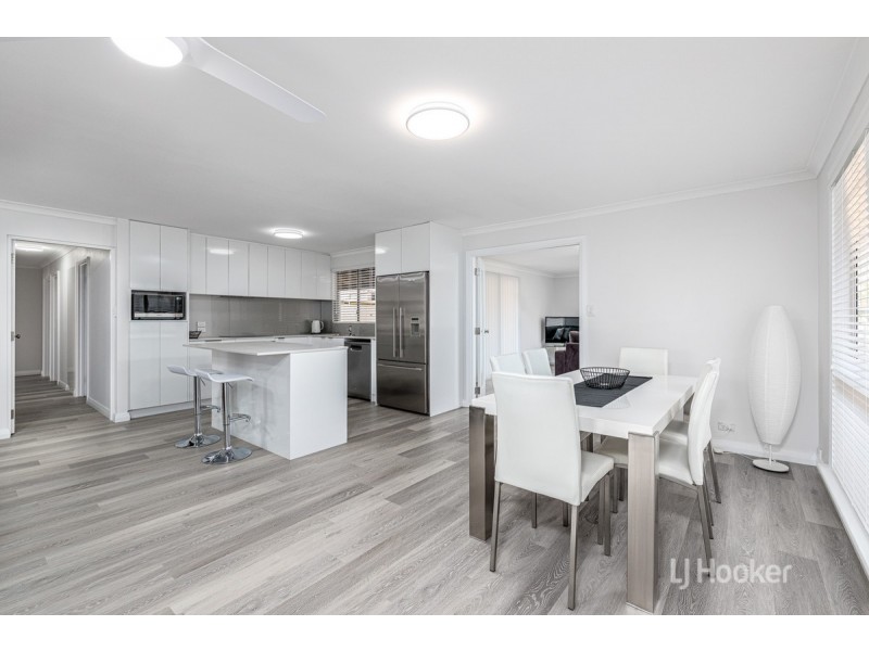 16 Coronation Drive, Binningup WA 6233