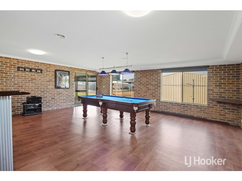 7 River Avenue, Collie WA 6225