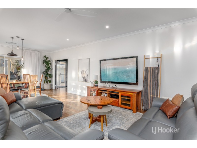 10 Ammolite Way, Australind WA 6233