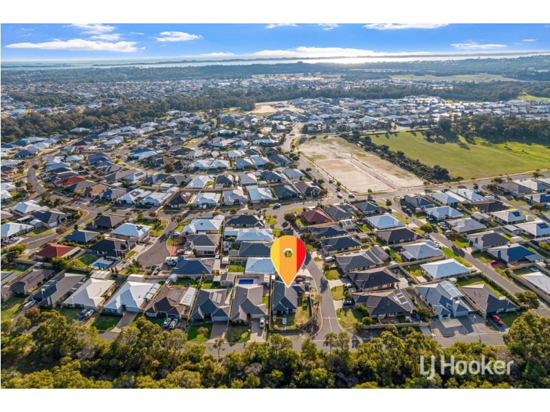 35 Duncan Loop, Millbridge WA 6232