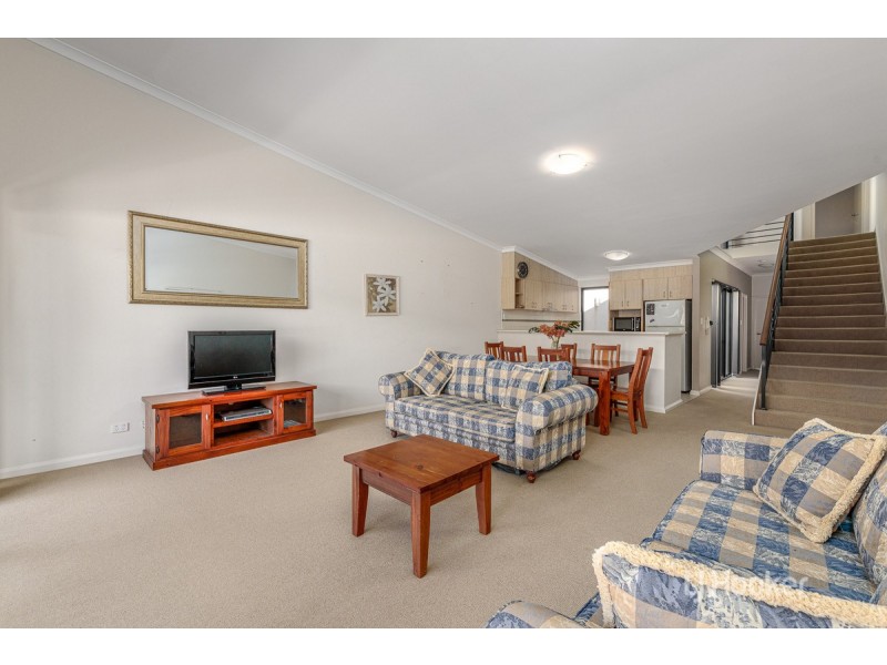 7/18 Bonnefoi Boulevard, Bunbury WA 6230