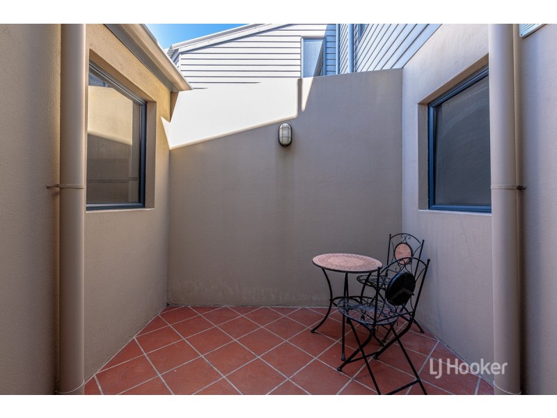 7/18 Bonnefoi Boulevard, Bunbury WA 6230