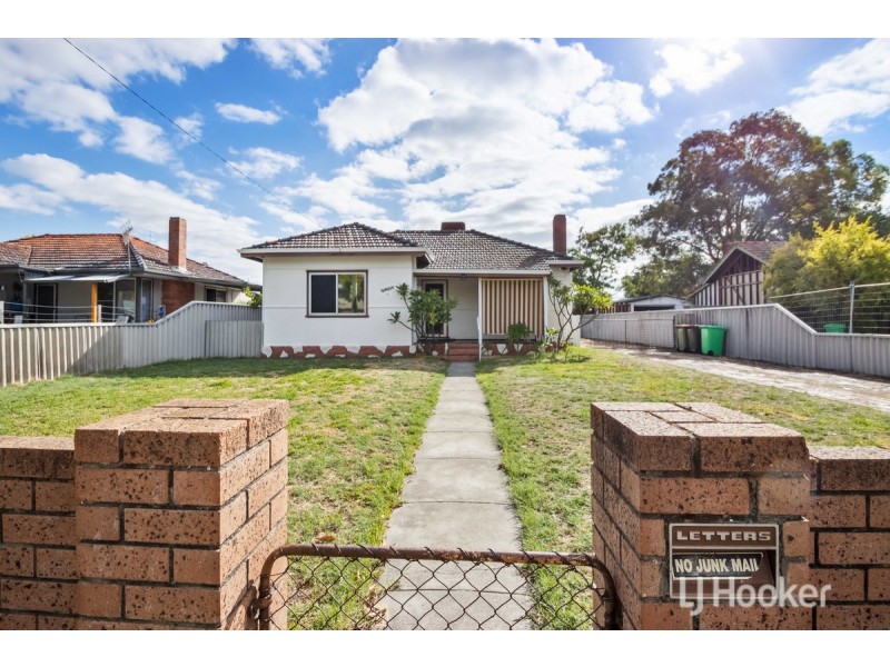 16 Jindee Street, Carey Park WA 6230