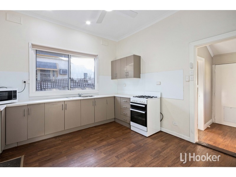 16 Ogden Street, Collie WA 6225