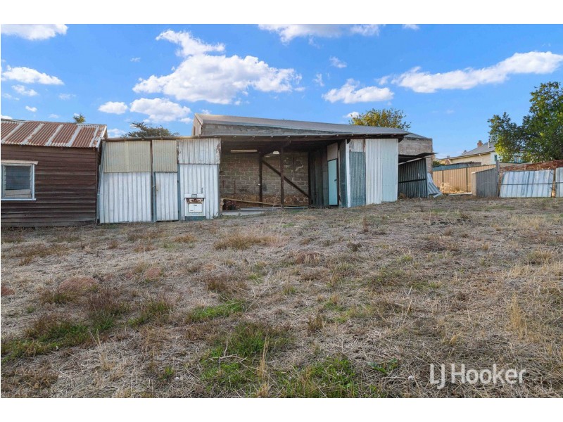 16 Ogden Street, Collie WA 6225