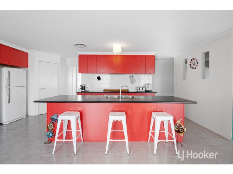 19 Advance Road, Dalyellup WA 6230