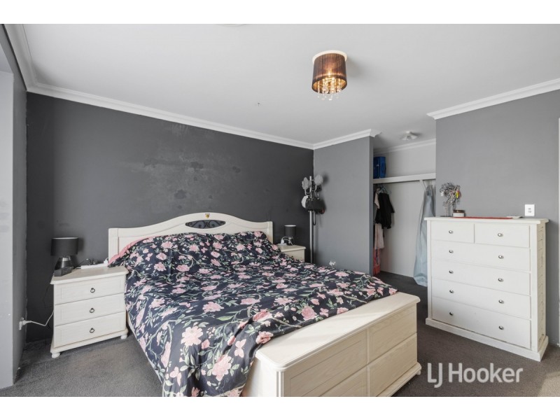 19 Advance Road, Dalyellup WA 6230