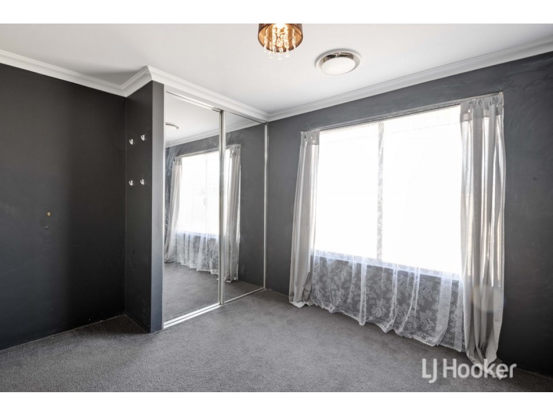 19 Advance Road, Dalyellup WA 6230