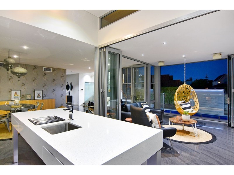 25 Marabank Loop, Bunbury WA 6230