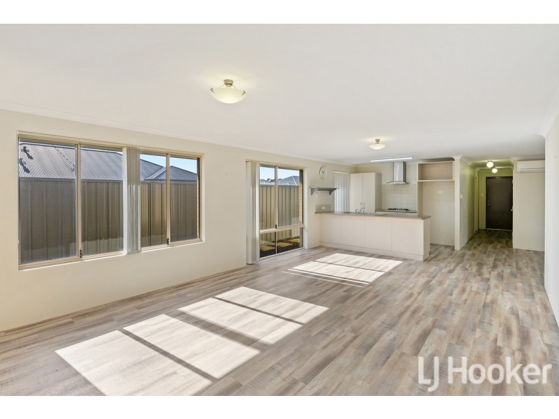 5 Silvereye Street, Kealy WA 6280