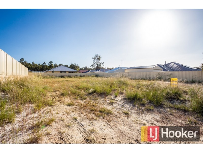 8 Wagtail Way, Collie WA 6225