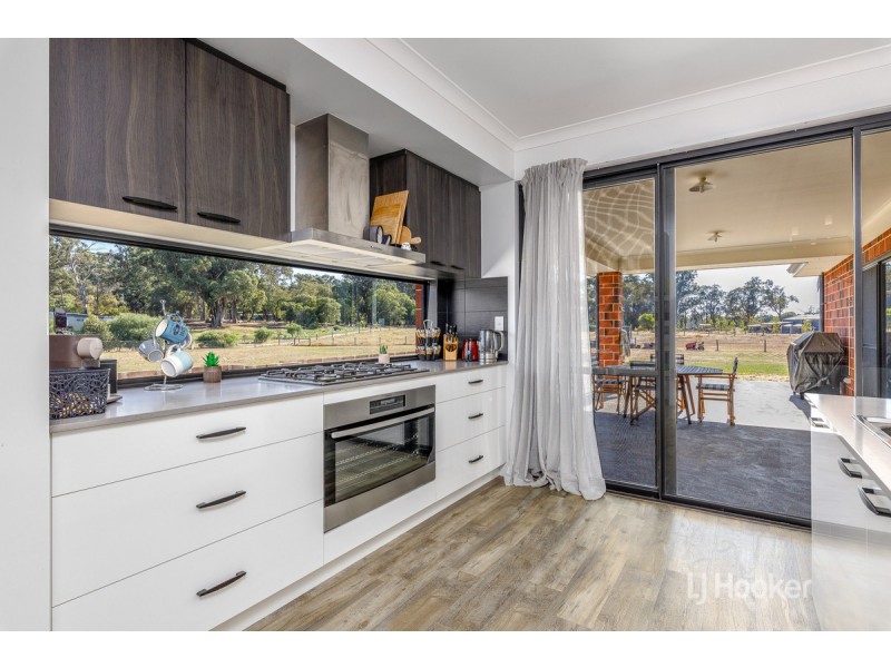 251 Bourne Loop, Stratham WA 6237