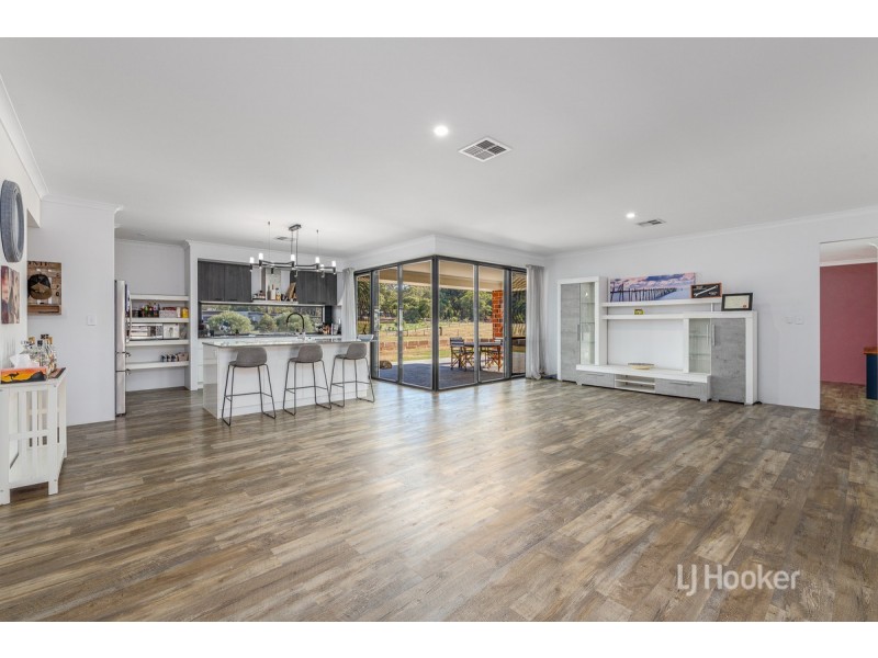 251 Bourne Loop, Stratham WA 6237