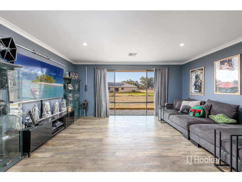 251 Bourne Loop, Stratham WA 6237